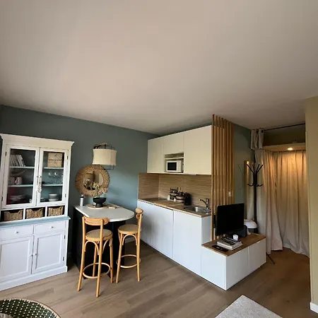 Cosy A Avec Parking, Proche - Fr-1-319-619 Daire