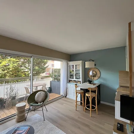 Apartment Cosy A Avec Parking, Proche - Fr-1-319-619 *